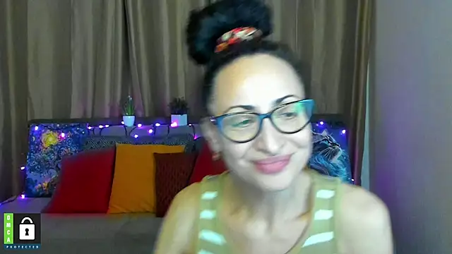 Arianasweety23 online show from 01/19/25, 03:32