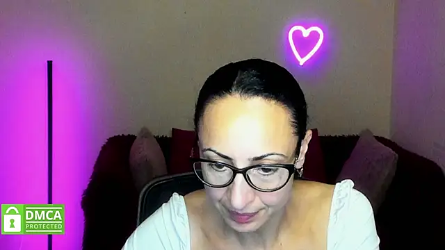 Arianasweety23 online show from 10/02/25, 05:31