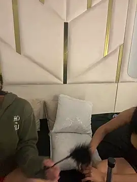 Snapshot of IsabellRodriguez18 chatting on 03/17/25, 07:02 IsabellRodriguez18 online show from 03/17/25, 07:02