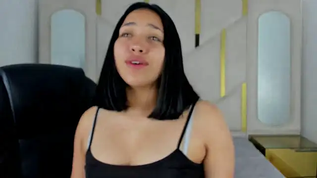 Snapshot of IsabellRodriguez18 chatting on 09/26/25, 02:59 IsabellRodriguez18 online show from 09/26/25, 02:59