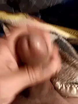 Snapshot of zeus2630 chatting on 04/09/26, 01:38 zeus2630 online show from 04/09/26, 01:38