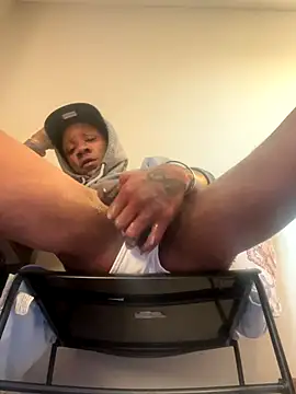 RicanDick4u online show from 12/19/25, 02:02