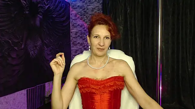 Colibri  online show from 10/28/25, 04:27