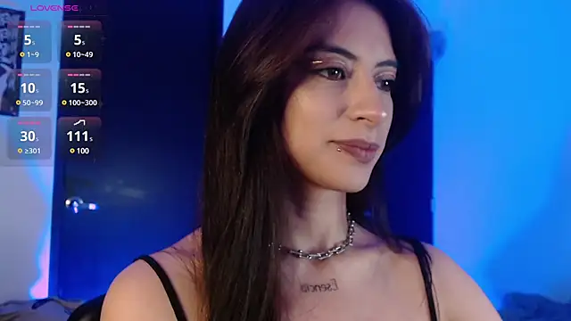 Snapshot of nala-saphir chatting on 03/05/25, 02:25 nala-saphir online show from 03/05/25, 02:25