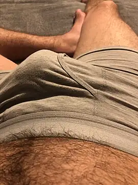 Snapshot of 22TT2295 chatting on 01/02/25, 04:13 22TT2295 online show from 01/02/25, 04:13