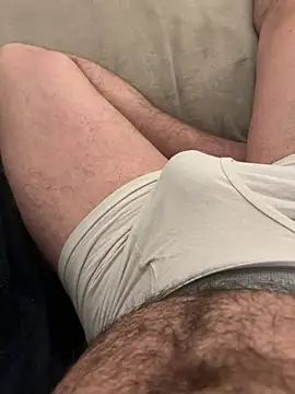 Snapshot of 22TT2295 chatting on 02/08/25, 04:57 22TT2295 online show from 02/08/25, 04:57