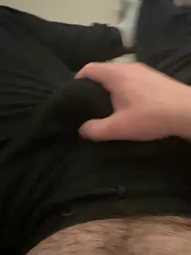 Snapshot of 22TT2295 chatting on 02/09/25, 09:39 22TT2295 online show from 02/09/25, 09:39