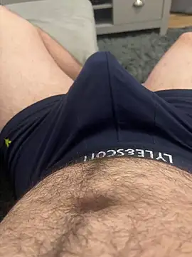 Snapshot of 22TT2295 chatting on 11/06/25, 04:57 22TT2295 online show from 11/06/25, 04:57