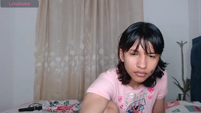 mari heart online show from 02/18/25, 07:43