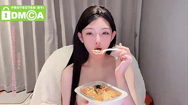 Snapshot of Anastasiayo chatting on 01/15/25, 11:43 Anastasiayo online show from 01/15/25, 11:43