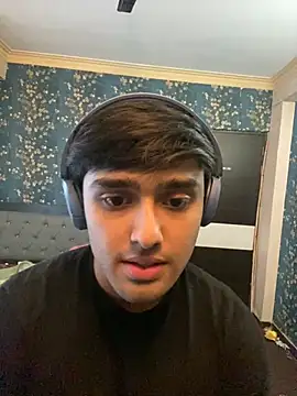 Snapshot of sunny49477 chatting on 01/02/25, 08:06 sunny49477 online show from 01/02/25, 08:06