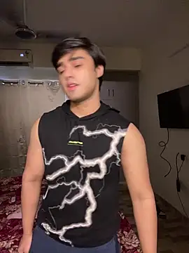 Snapshot of sunny49477 chatting on 10/19/25, 01:06 sunny49477 online show from 10/19/25, 01:06