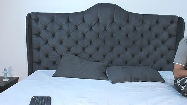 two milkyway online show from 09/20/25, 12:17