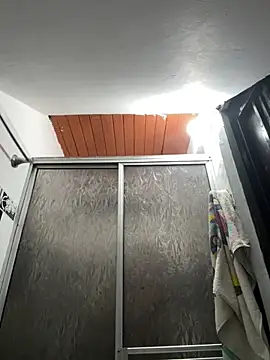 two milkyway online show from 04/06/26, 11:44