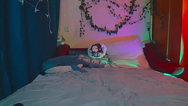 TrickyKitsune online show from 03/20/25, 03:14