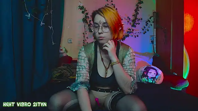 TrickyKitsune online show from 03/22/25, 03:20