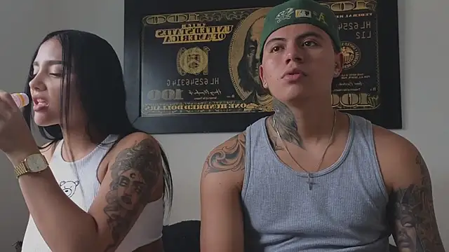 Snapshot of Thiago_x_Sahara chatting on 09/10/25, 02:06 Thiago x Sahara online show from 09/10/25, 02:06