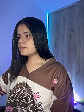 pretty angela1 online show from 04/02/26, 03:59