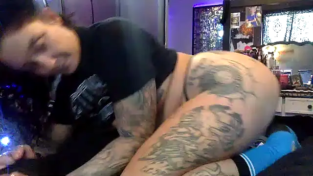 Eden Darkskye online show from 01/02/25, 06:34