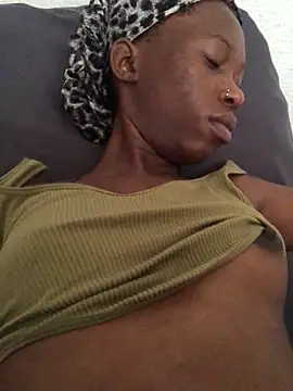 Snapshot of xxSexyTalia28 chatting on 01/08/25, 07:24 xxSexyTalia28 online show from 01/08/25, 07:24