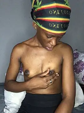 xxSexyTalia28 online show from 04/06/26, 10:38