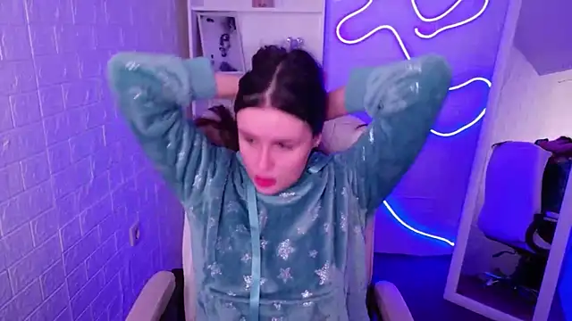 StellaFrost online show from 10/16/25, 03:02