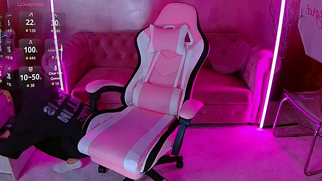 evanew  online show from 10/02/25, 04:25