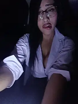 Snapshot of Isabellitasexi38 chatting on 01/07/26, 12:24 Isabellitasexi38 online show from 01/07/26, 12:24