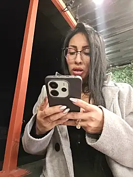 Snapshot of Isabellitasexi38 chatting on 02/18/26, 03:02 Isabellitasexi38 online show from 02/18/26, 03:02