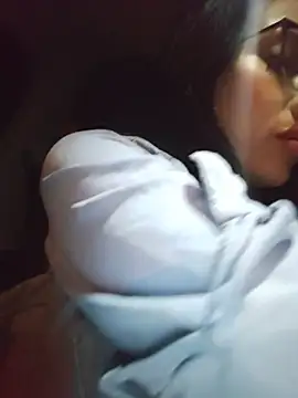 Snapshot of Isabellitasexi38 chatting on 03/01/26, 02:13 Isabellitasexi38 online show from 03/01/26, 02:13