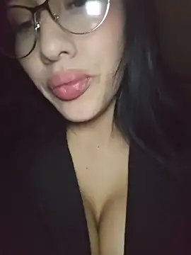 Snapshot of Isabellitasexi38 chatting on 03/11/26, 03:12 Isabellitasexi38 online show from 03/11/26, 03:12