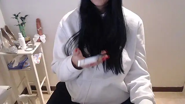 LasolitaAuri online show from 01/27/25, 04:11