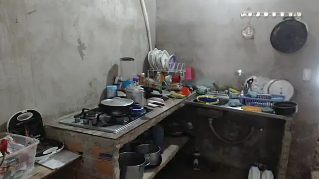 Coral0403 online show from 10/03/25, 03:20