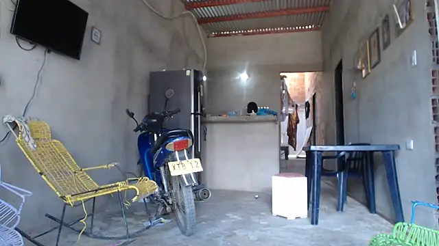 Coral0403 online show from 10/04/25, 04:38