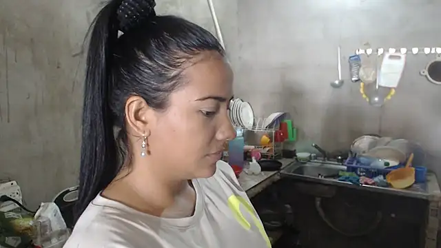 Coral0403 online show from 10/09/25, 03:10