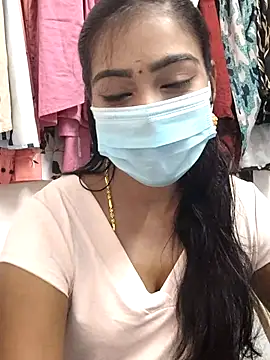 meena 27 online show from 02/14/25, 04:37