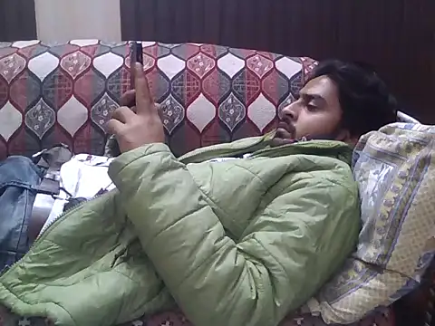 indihotguy online show from 12/14/25, 11:04