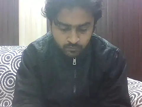 Snapshot of indihotguy chatting on 01/06/26, 07:45 indihotguy online show from 01/06/26, 07:45