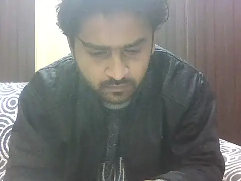 Snapshot of indihotguy chatting on 01/08/26, 10:17 indihotguy online show from 01/08/26, 10:17