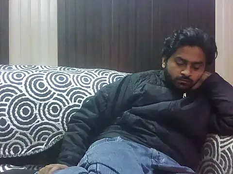 Snapshot of indihotguy chatting on 01/17/26, 02:16 indihotguy online show from 01/17/26, 02:16