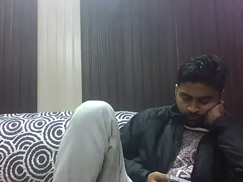 Snapshot of indihotguy chatting on 02/08/26, 08:18 indihotguy online show from 02/08/26, 08:18