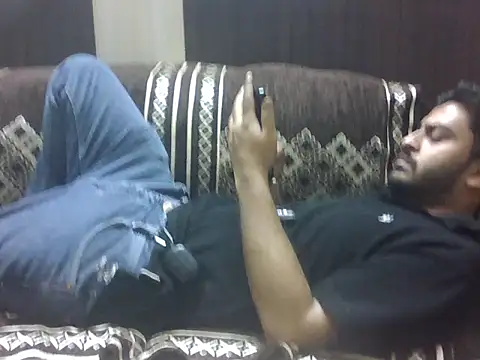 Snapshot of indihotguy chatting on 04/02/26, 07:06 indihotguy online show from 04/02/26, 07:06