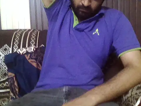indihotguy online show from 04/20/26, 03:37