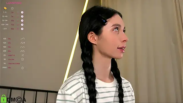 LittleOriana online show from 10/09/25, 02:31