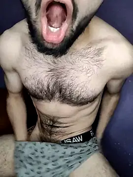 Snapshot of niyack69 chatting on 11/25/25, 10:54 niyack69 online show from 11/25/25, 10:54