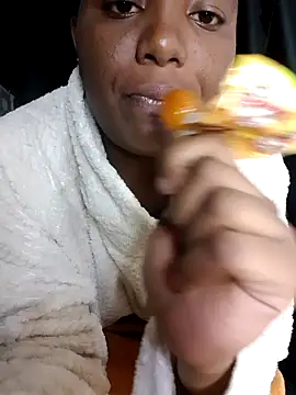 Queen-BD online show from 03/04/25, 11:11