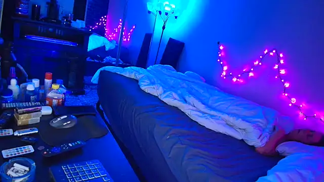 hotemberly jake online show from 12/28/24, 11:30