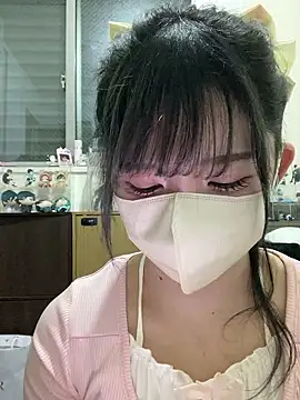 Snapshot of tequila_09 chatting on 03/29/26, 12:05 tequila 09 online show from 03/29/26, 12:05