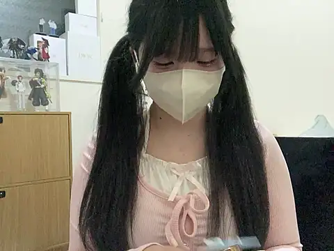 Snapshot of tequila_09 chatting on 04/08/26, 10:37 tequila 09 online show from 04/08/26, 10:37