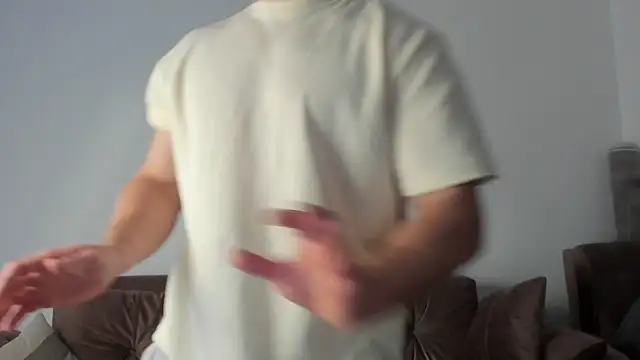 Snapshot of o_r_b_i_t chatting on 03/15/25, 02:23 o r b i t online show from 03/15/25, 02:23